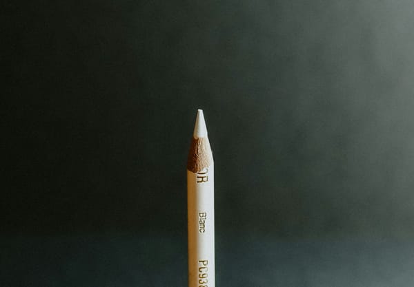 인공지능의 안전을 넘어 인권으로: 아동부터 임상까지, 인간 중심 AI의 새 기준 [HAIE 2025-41]